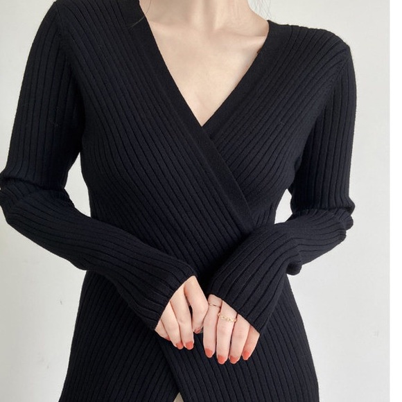 Brand new top for female - Picture 2 of 2